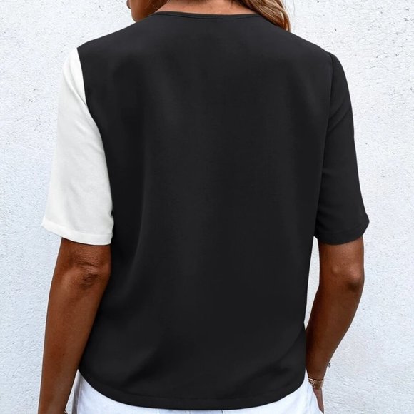 Colorblock Button detail Patched Pocket Blouse - Picture 2 of 6